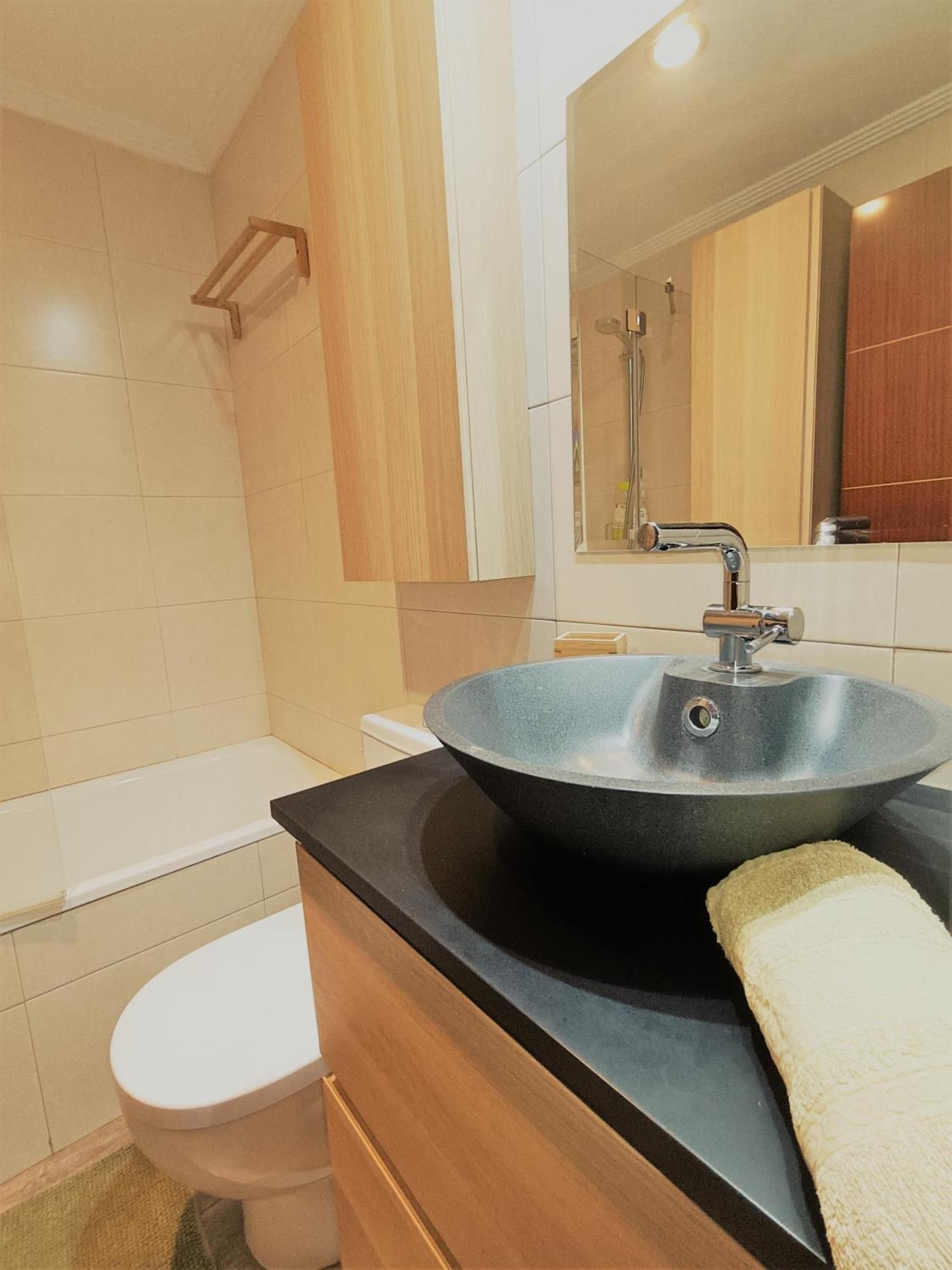 바라칼도 Bec, Hospital Cruces, Parking Gratis, Wifi, Aa, A 15 Min De Bilbao 아파트 외부 사진